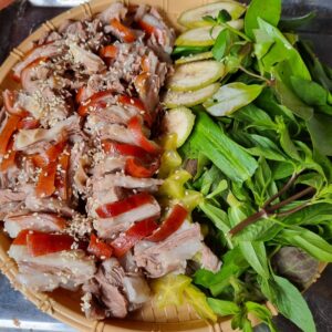 Thịt dê quay giòn sần sật