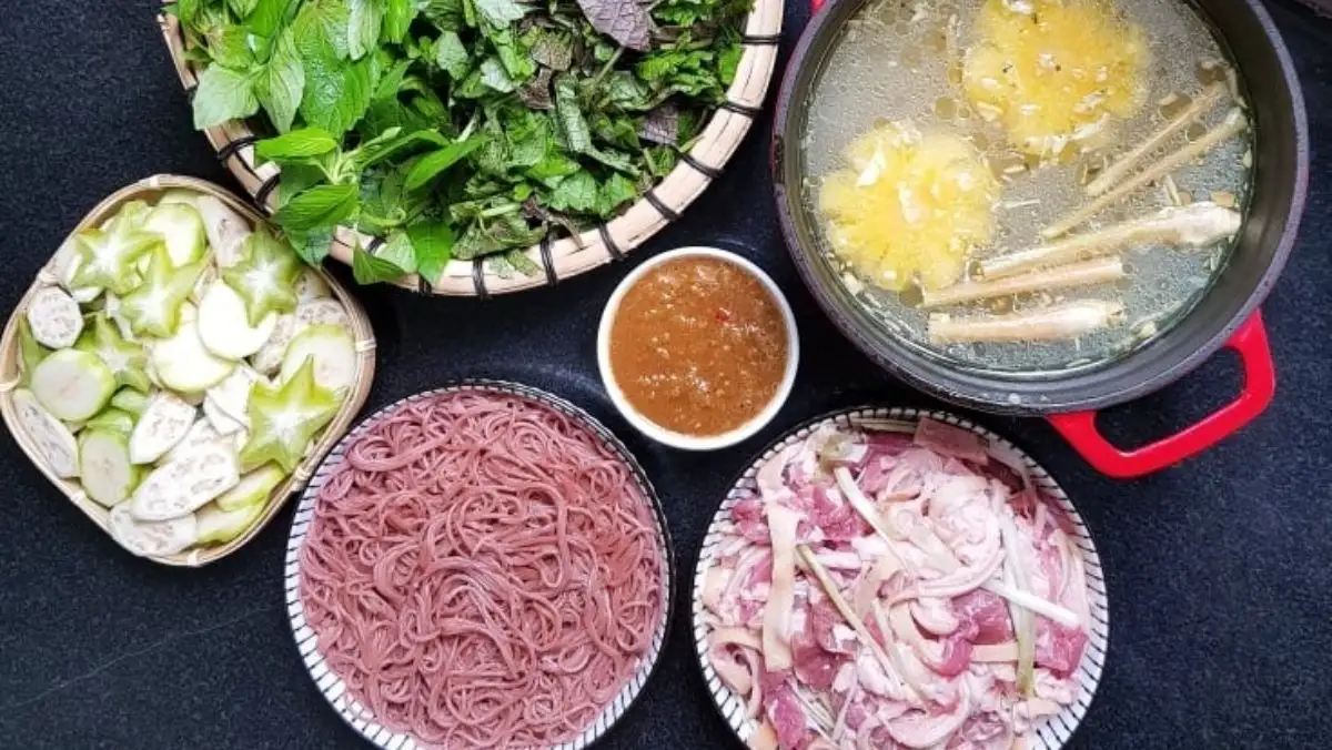 Lẩu dê nhúng mẻ