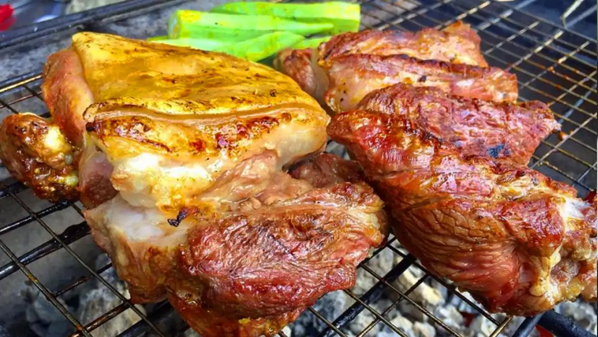 Thịt dê nướng tảng hấp dẫn